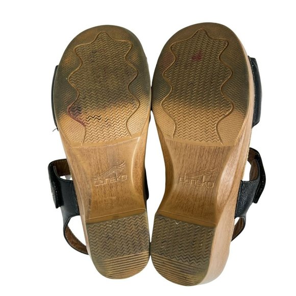 Dansko Black Tooled Leather Open Toe Ankle Strap Studded Block Heel Sandal Sz 37 - Picture 7 of 9